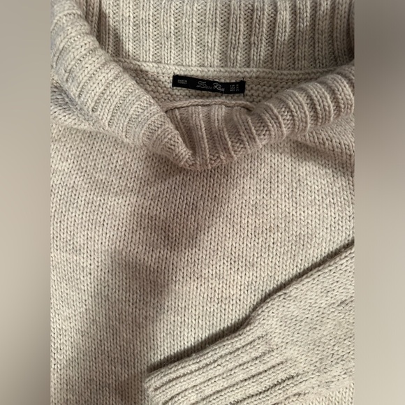 Lara Knit size medium wool blend wide turtleneck sweater - Picture 4 of 8